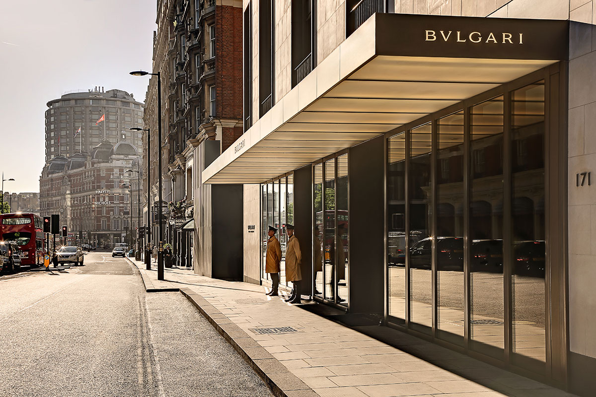 03.-Hotel-Facade-Angled-1200