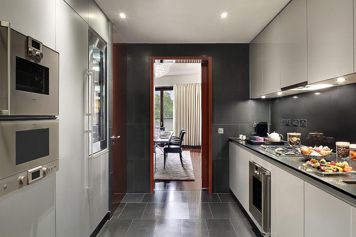 Bulgari-Suite-II-Kitchen-1200