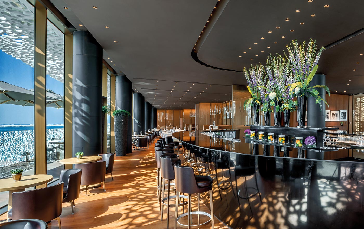 The-Bvlgari-Resort-Dubai-_-The-Bvlgari-Bar---Counter-by-Day